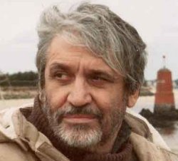 MAURICE PIALAT