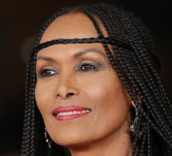 Ha muerto... ZEUDI ARAYA